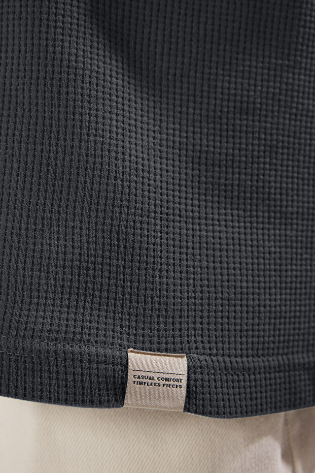 Antrasit Oversize/Geniş Kesim Renk Bloklu Dokulu T-Shirt TMNSS25TS00065 - 8