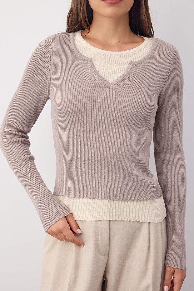 Wardrobe Essentials Beig Interlaced Strickbluse-Pullover | TWOAW26KZ00022 - 3