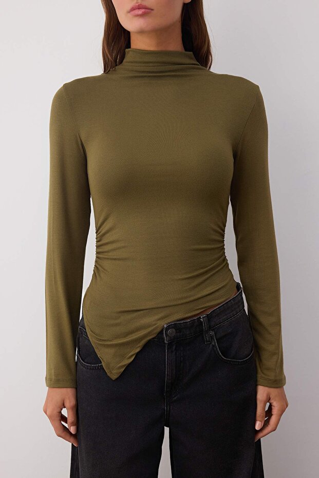 Haki Fitted Büzgü/Drape Detaylı Dik Yaka Örme Bluz TWOAW25BZ00145 - 3