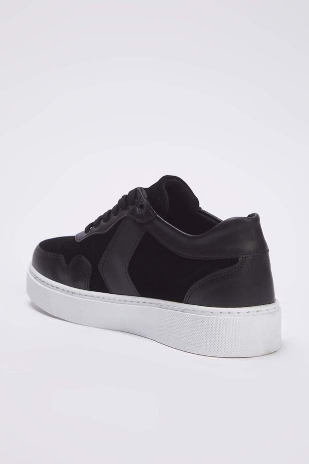 Siyah Süet Deri Bağcıklı Erkek Sneaker
TAKAW26SN00022 - 5