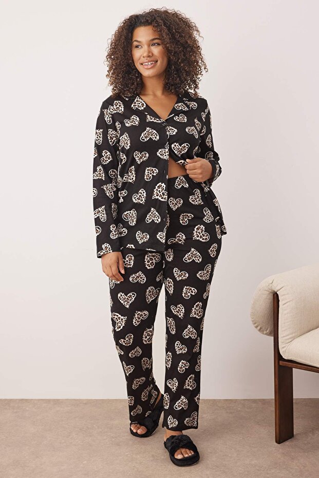 Siyah %100 Pamuklu Kalp & Leopar Desenli Gömlek-Pantolon Örme Pijama Takımı TBBAW26AI00017 - 2