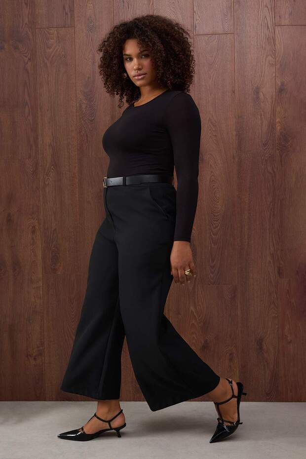 Özel Koleksiyon Siyah Wide Leg Premium Kemerli Büyük Beden Pantolon TBBAW26AR00001 - 2