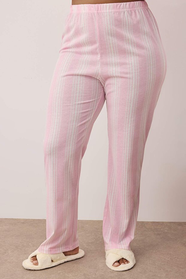 Pembe %100 Pamuklu Çizgili Örme Büyük Beden Pijama Takımı TBBAW26AI00014 - 3