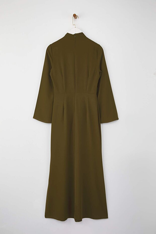 Khaki színű, drapériás, részletgazdag szövésű estélyi ruha TCTAW26DB00000 - 6