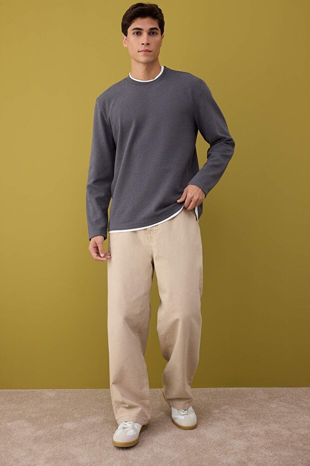 Gri Regular/Normal Kesim Dokulu Basic Sweatshirt TMNAW22SW0658 - 2