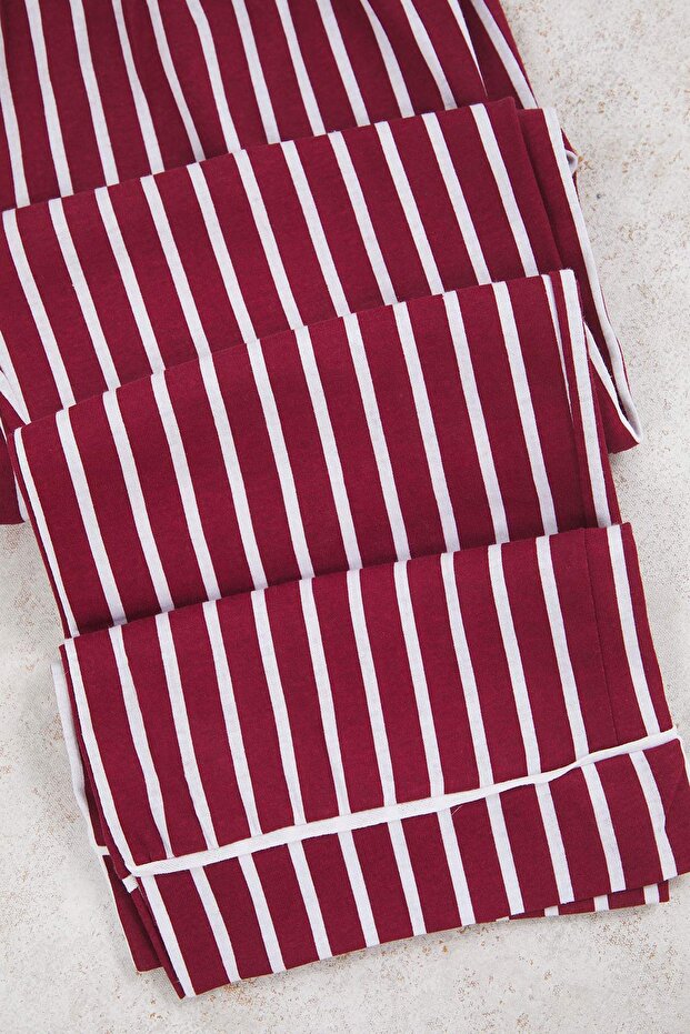 Kırmızı Çizgili Gömlek Yaka Biyeli Örme Pijama Takımı TBBAW25AI00052 - 4