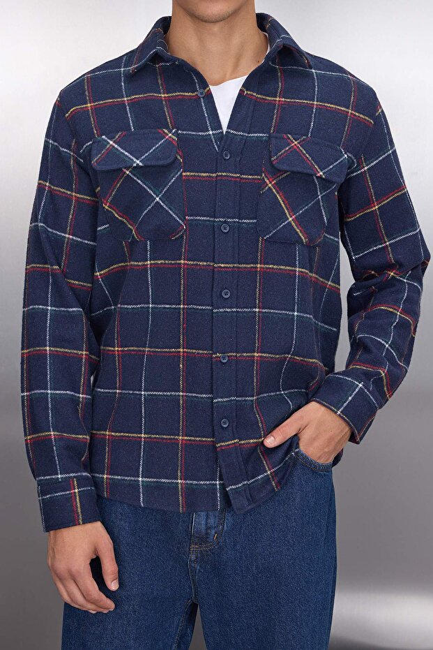 Lacivert Regular Fit Uzun Kollu Çift Cepli Oduncu Kareli Kışlık Ceket Gömlek TMNAW20GO0485 - 3