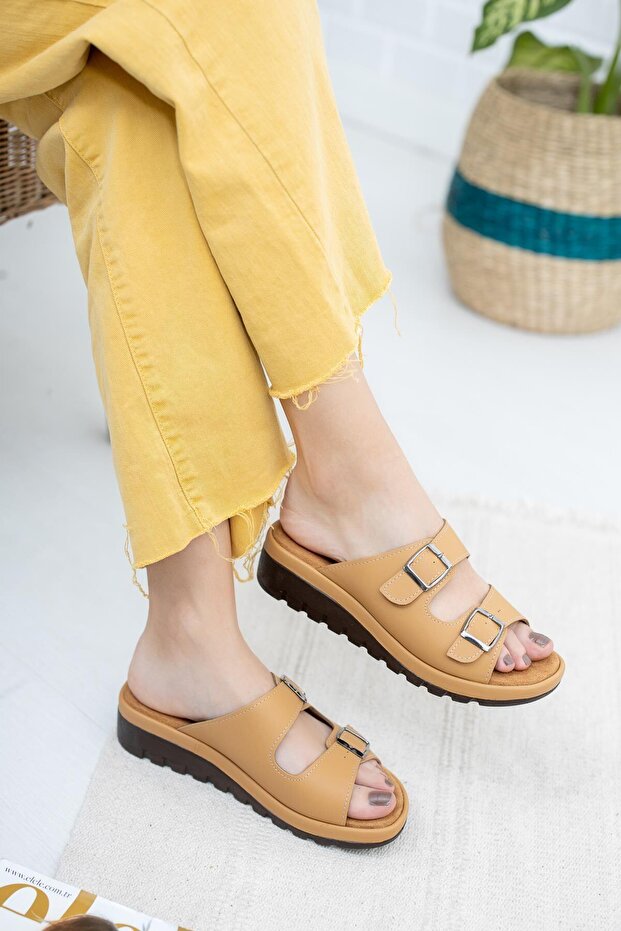 Sasha Double Buckle Women's Slippers