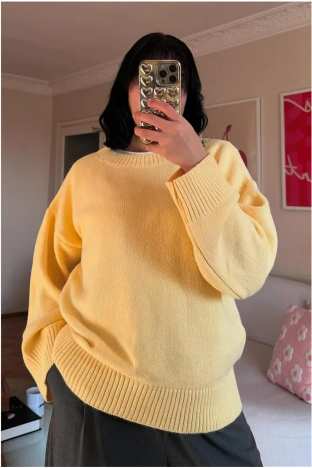 Kadın SARI Oversize Triko Kazak - Yumuşak Dokulu Bisiklet Yaka - 4