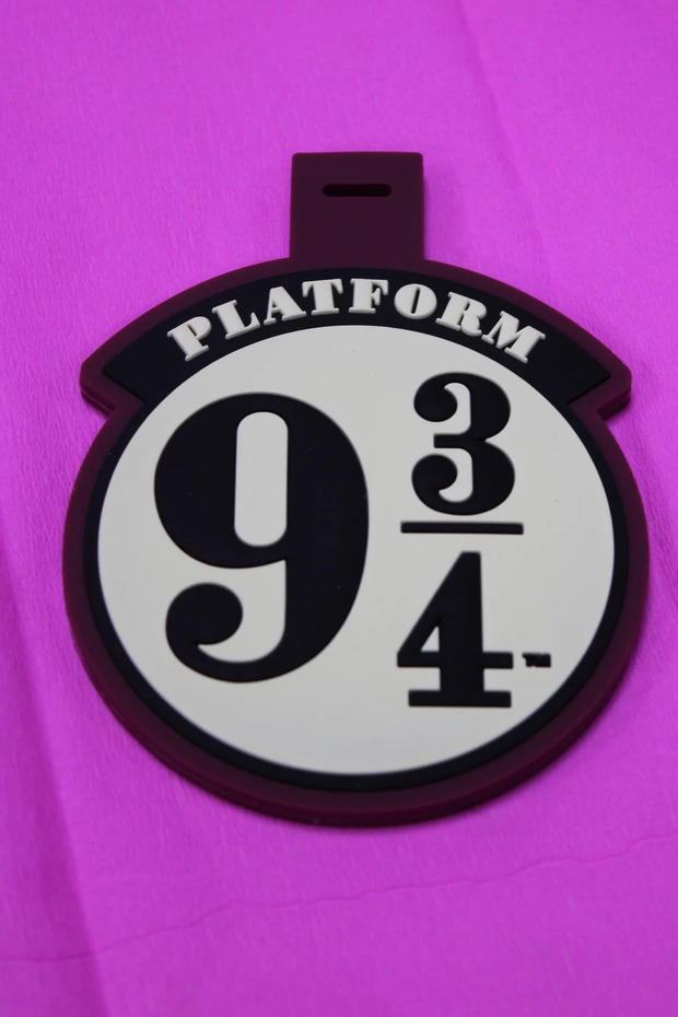 Harry Potter Platform Dokuz Üç Çeyrek Lisanslı Pasaport Kılıfı/Bagaj Etiketi Seti - 4