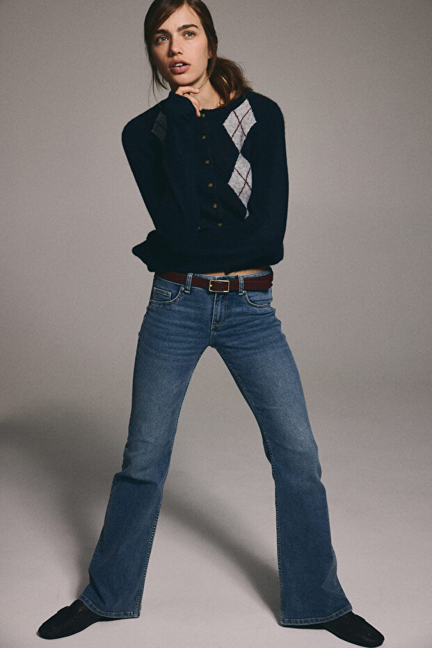 Flared Low Jeans - 1