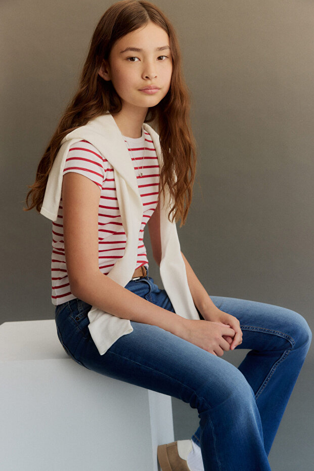 Flared Leg Low Jeans - 2