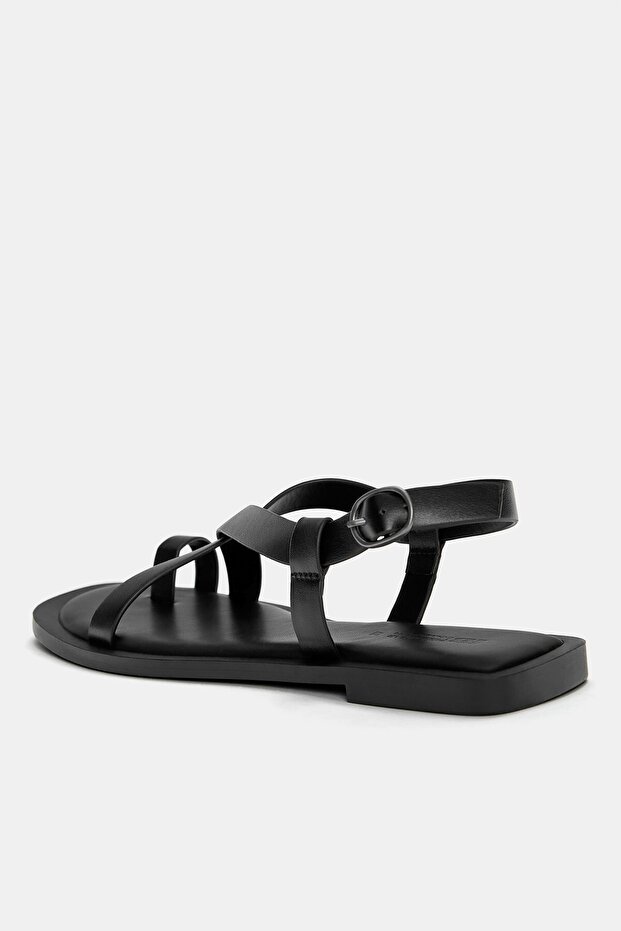 Parmak arası düz sandalet - 6