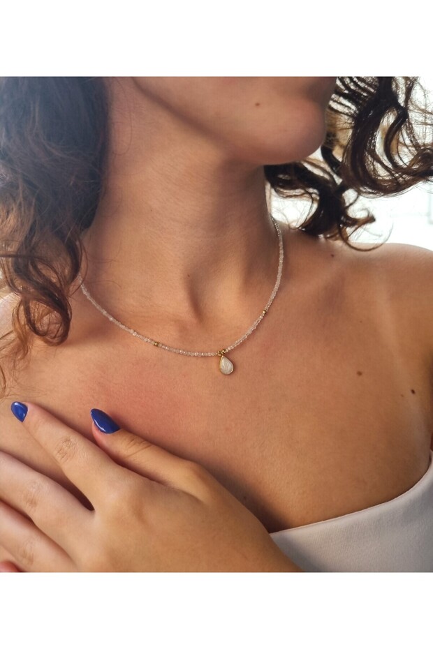 Moonstone Natural Stone Drop-Shaped Pendant I Elegant Minimal Design