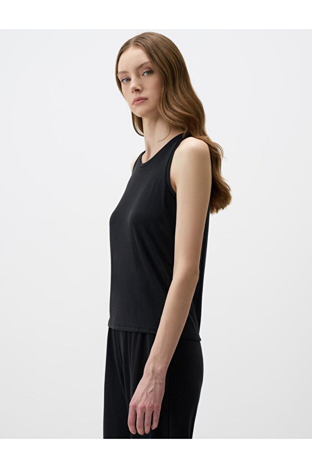 Siyah U Yaka Kolsuz Basic Örme Atlet - 4