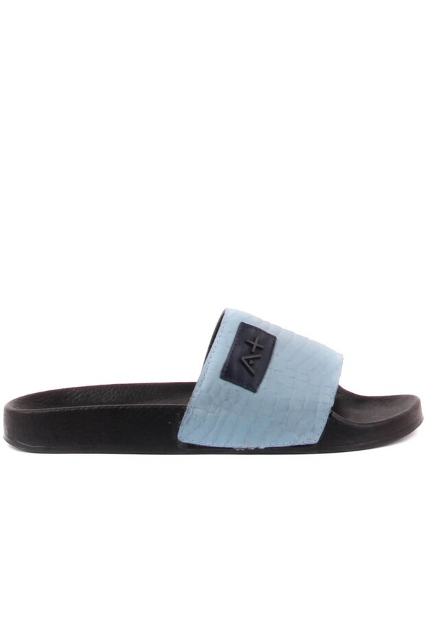 - Light Blue Croco Patterned Women's Slippers 109-654-8801Z