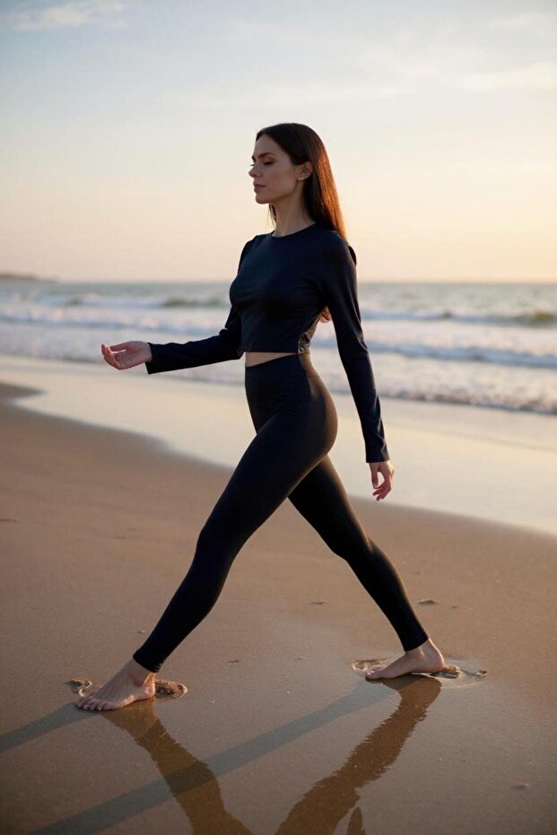 Women's Finger-Snap Navy Blue Top and Bottom Leggings Set