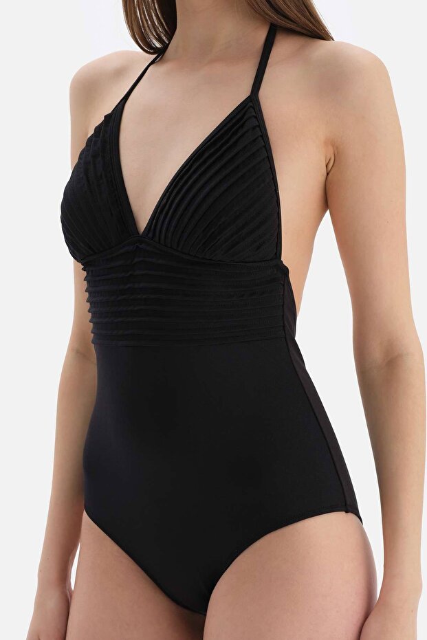 Siyah Üçgen Mayo - 4