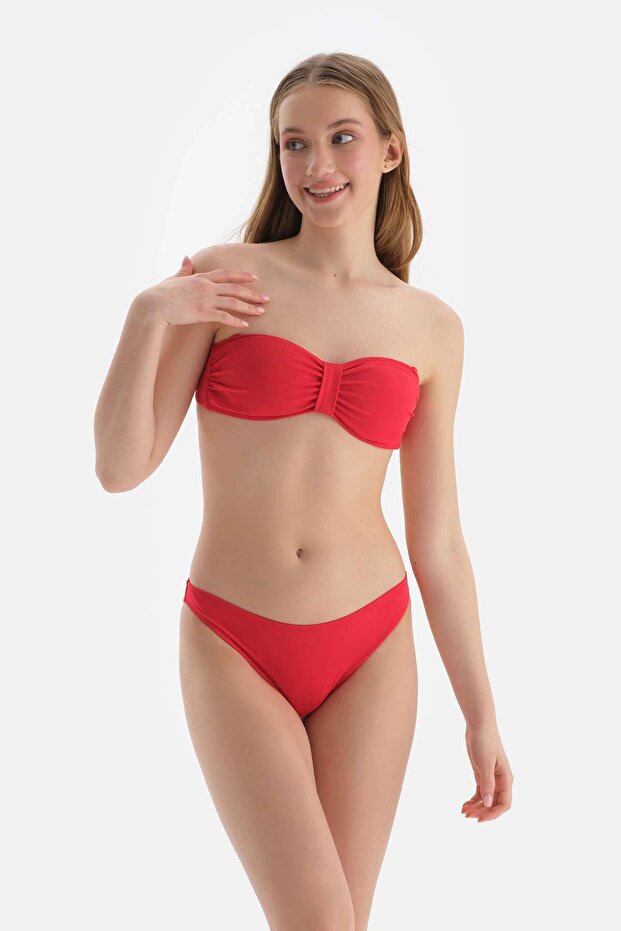 Red Strapless Bikini Top - 6