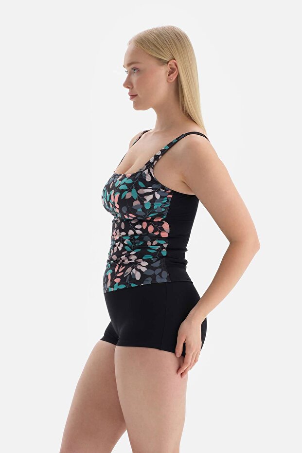 Siyah Toparlayıcı Kısa Şort - 3