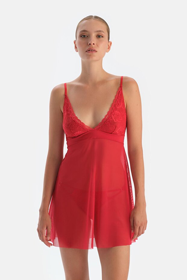 Kırmızı Dantelli Ve Tüllü Gecelik - 1