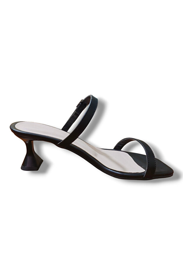 Women's Black Goblet Heeled Single Strap Sandals