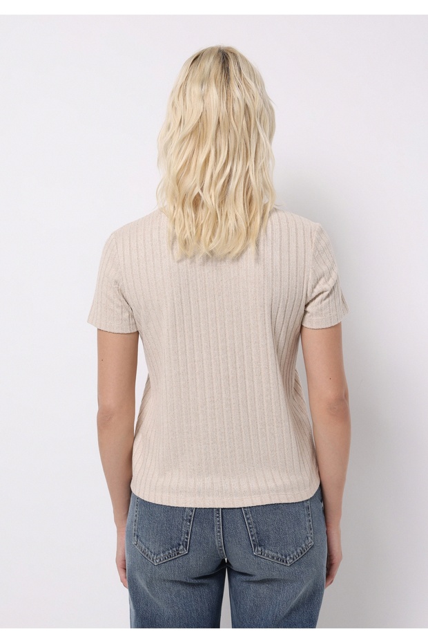 Regular Fit Yuvarlak Yaka Düz Kadın Bej Kısa Kol Tişört - 2