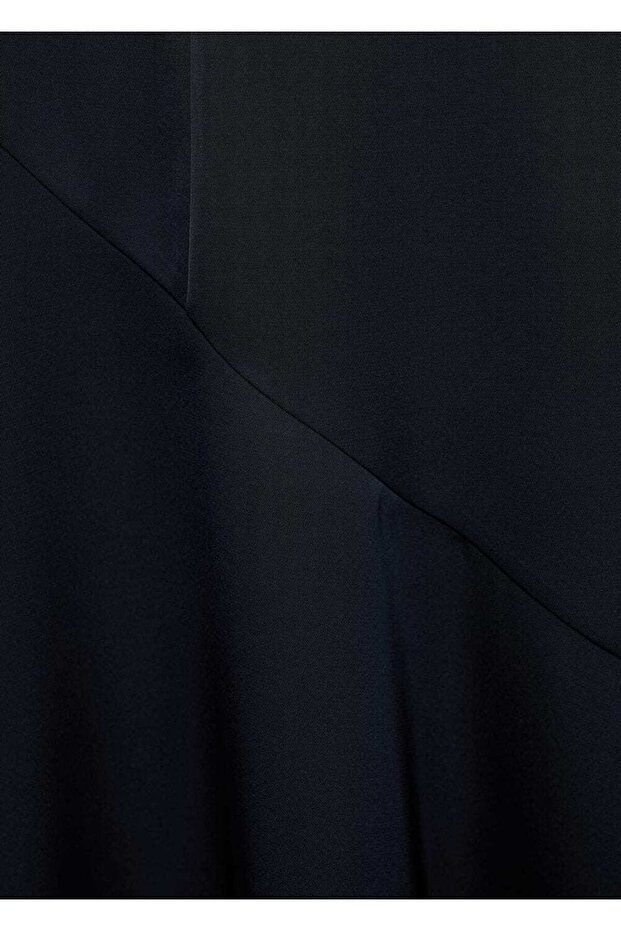 Drape yaka yırtmaçlı elbise - 5