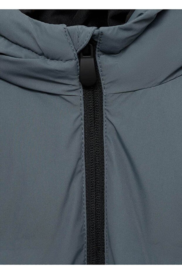 Kapüşonlu uzun kapitone anorak - 4