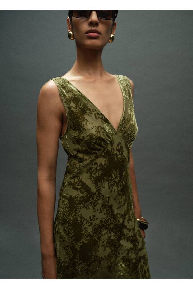 V yaka jakar elbise - 1