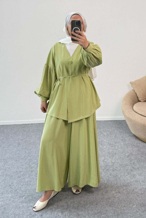 Double Set with Gathered Balloon Sleeves, Belt Detail Blouse and Wide Leg Pants 8882 - Green