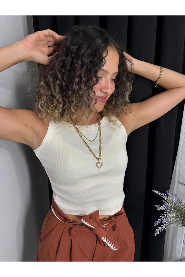 Halter Neck Ribbed Crop Undershirt