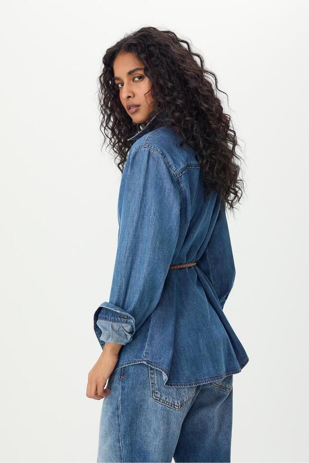 Kemerli denim gömlek - 4