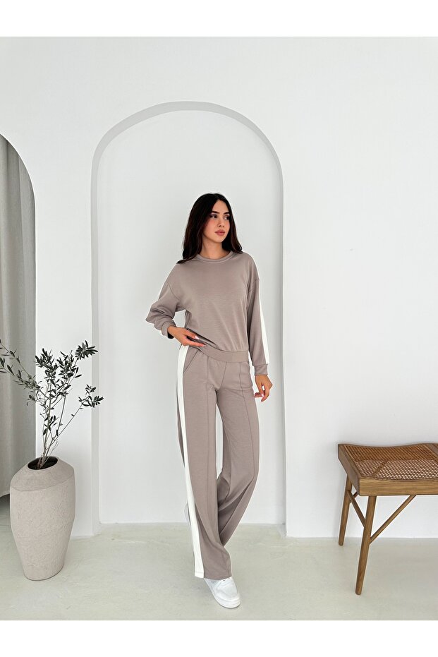 Modal Fabric Tracksuit Set White Striped Tracksuit Set