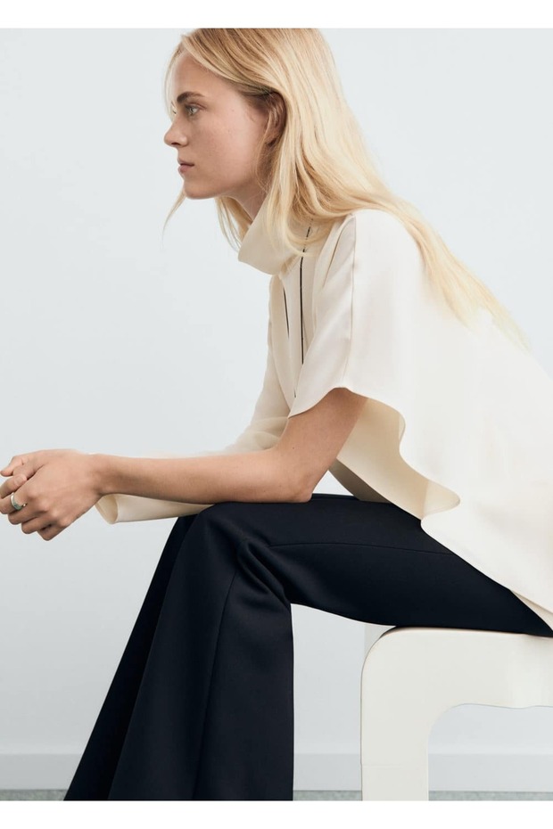 Yüksek yaka asimetrik kollu bluz - 7