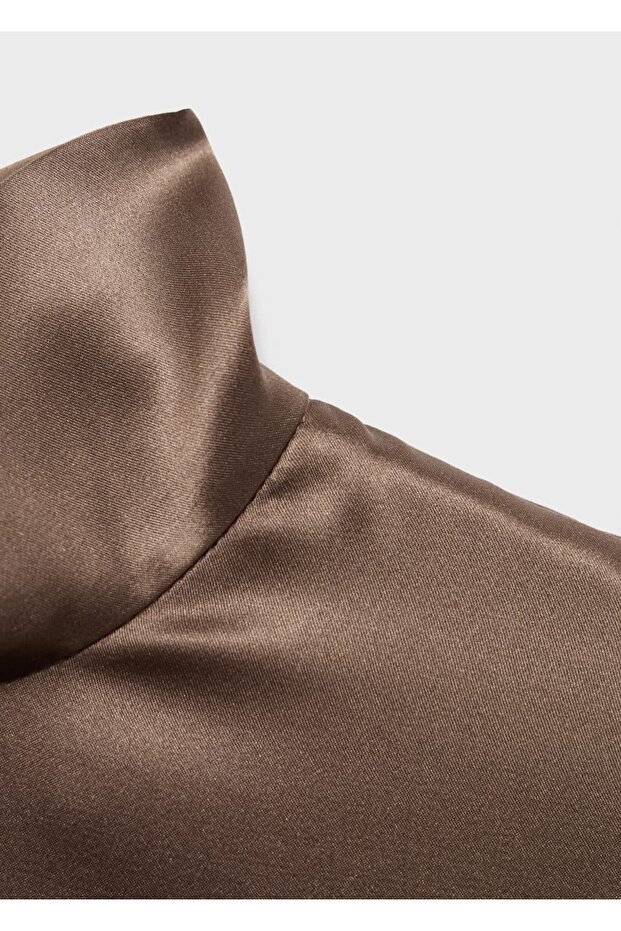 %100 saten ipek yüksek yakalı bluz - 6