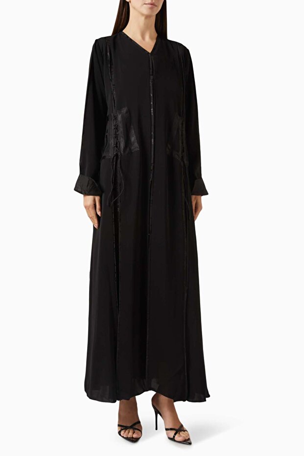 Capture Elegance with Modern Abaya Tie-Up Panel Detailing and Slim Fit Design