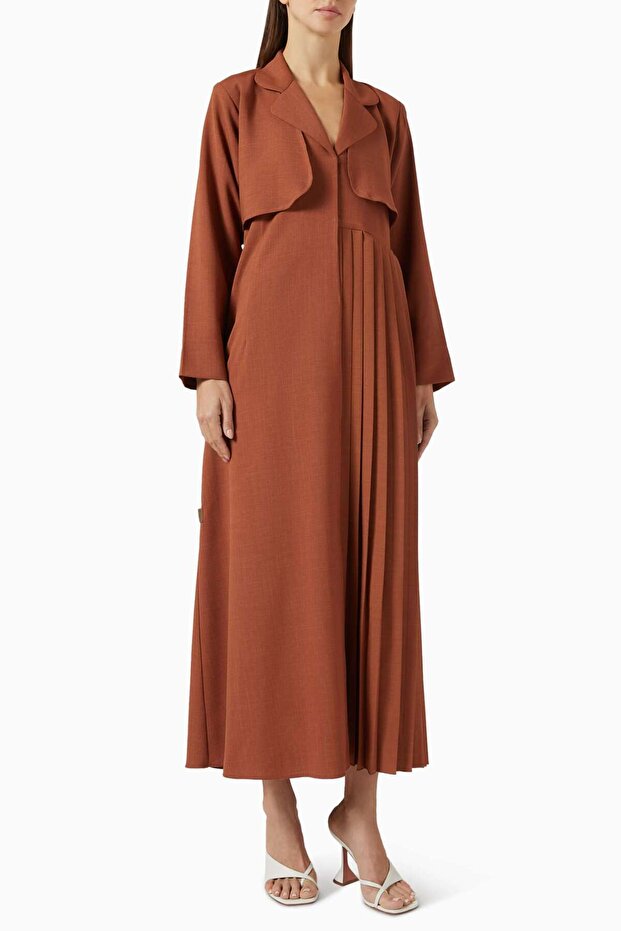 Modern and Stylish Bow Collar Abaya Ideal for Elegant Posture and Comfortable Movement