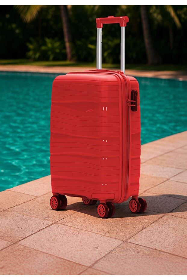 Orta Boy Kırılmaz Silikon Valiz Dalgalı Model - 1