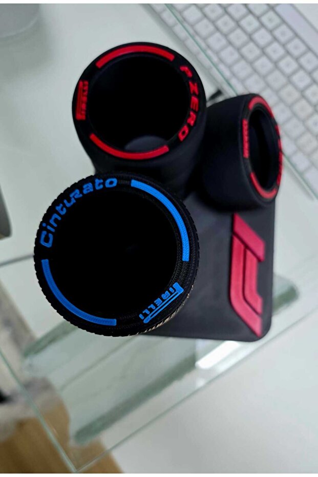 حامل أقلام الفورمولا 1 - 4