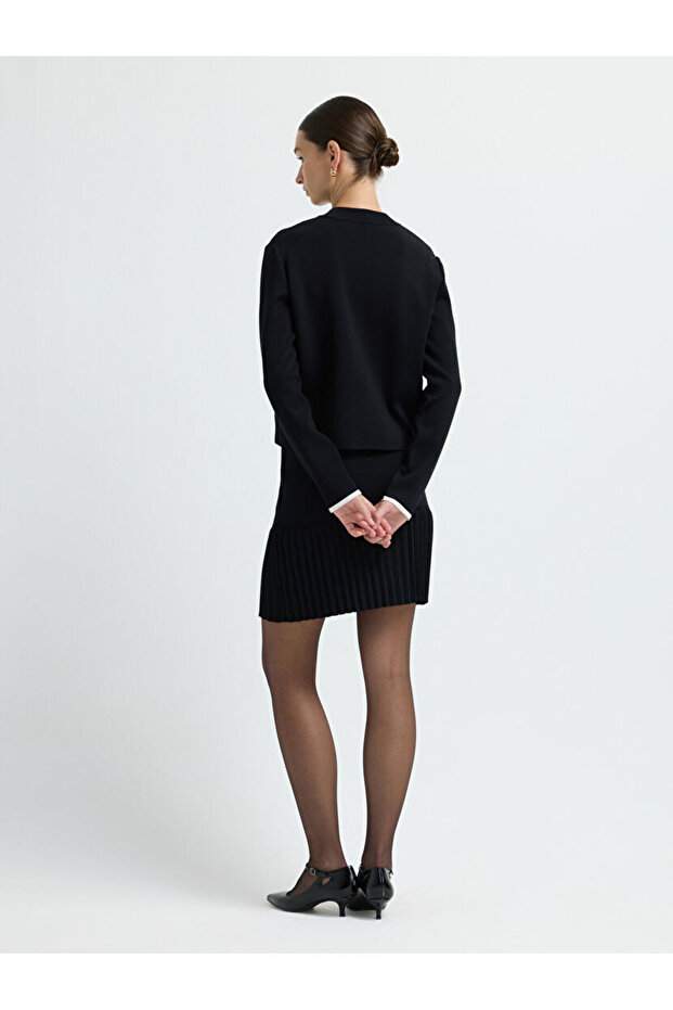 Şerit Detaylı Triko Hırka - 6