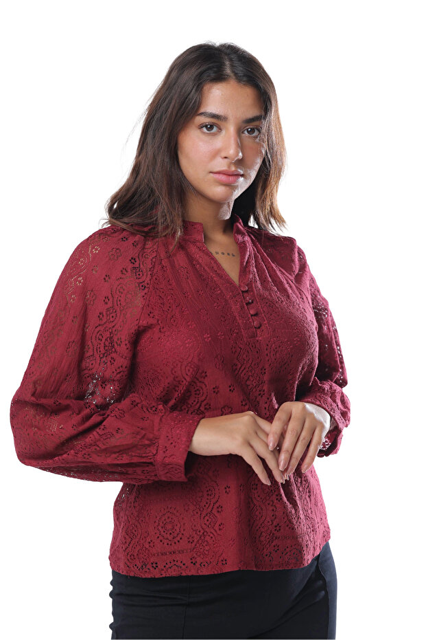 Beautiful lace blouse - 1