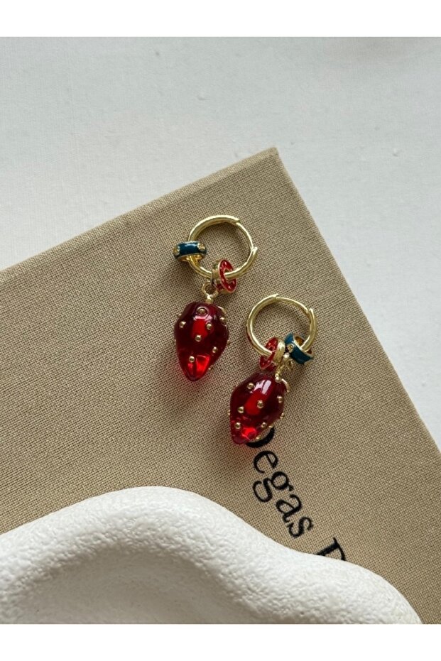 Minimal çilek Charmlı küpe - 2