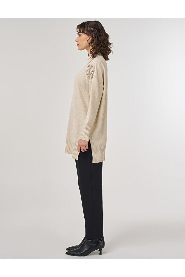 Omzu İşlemeli Triko Tunik Taş - 4