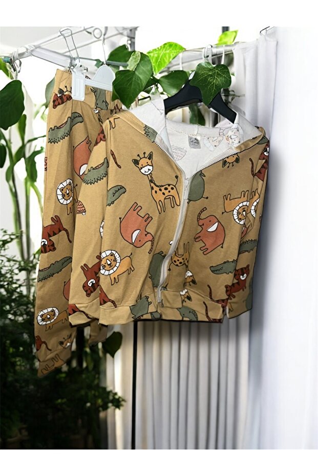 Kapüşonlu sweat takım