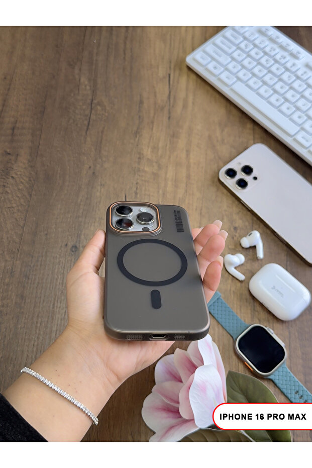 حافظة KLEIN صلبة غير لامعة متوافقة مع Magsafe لهاتف iPhone 16 Pro Max - 5