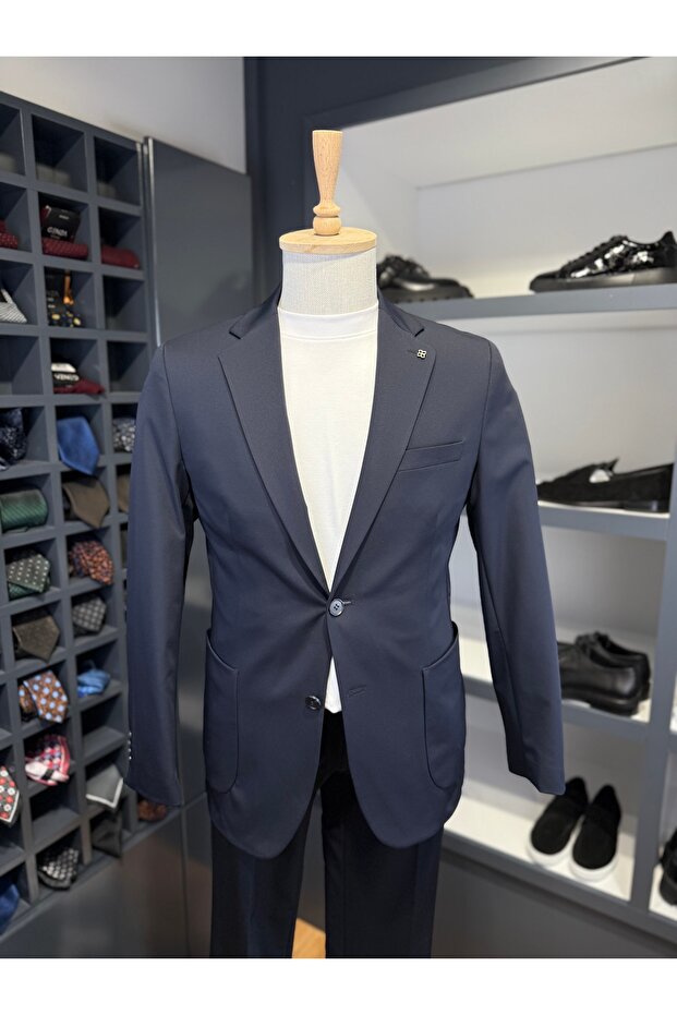 JOGGER TAKIM ELBİSE - 3