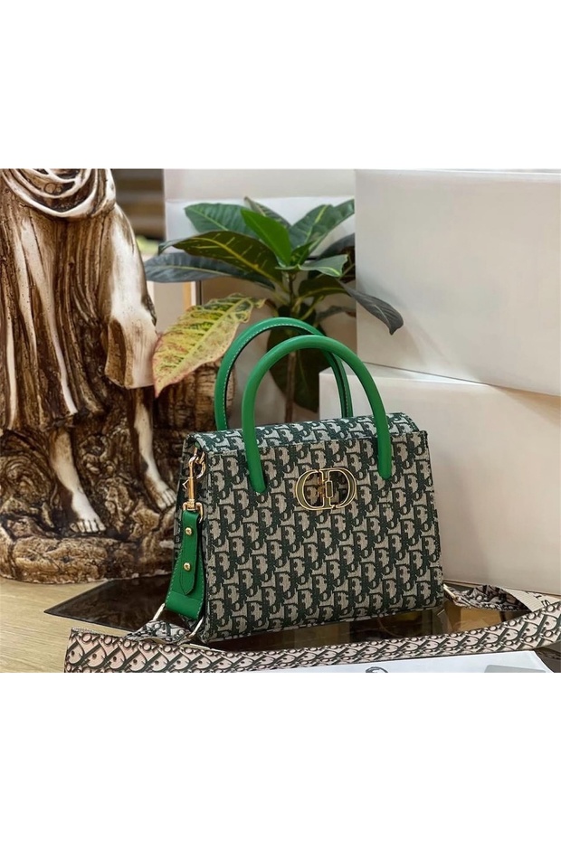 Letter Patterned Style Hand Shoulder Bag