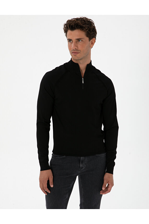Black Slim Fit Stand Collar Zippered Knitwear Sweater 50315752-Vr046