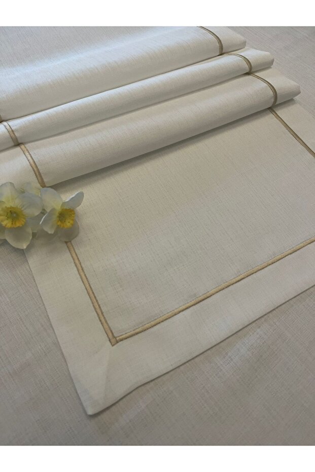 Polyester Linen Gold Pique Detailed Off-White Runner 40 X 160